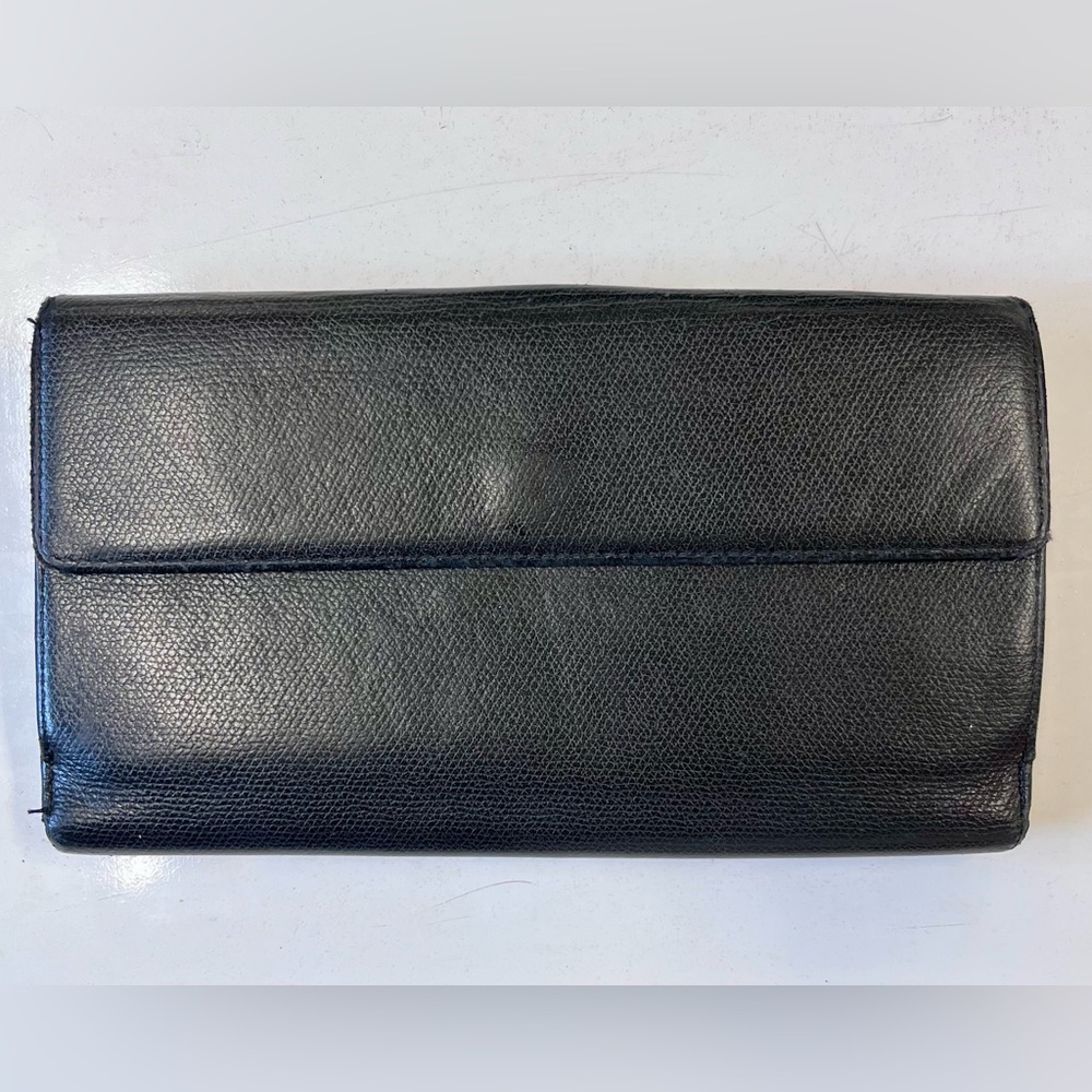 Chanel Caviar Long Wallet - Picture 2 of 14